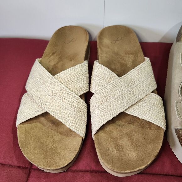 Freely Academy Women’s Sandals Size 8B Lot of 2 Slip-On Comfort Slides - Picture 3 of 10